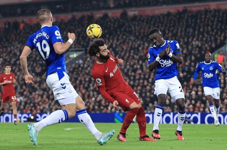 乐宝体育平台-伯恩利连续三场不胜，保级形势岌岌可危(伯恩利战绩)