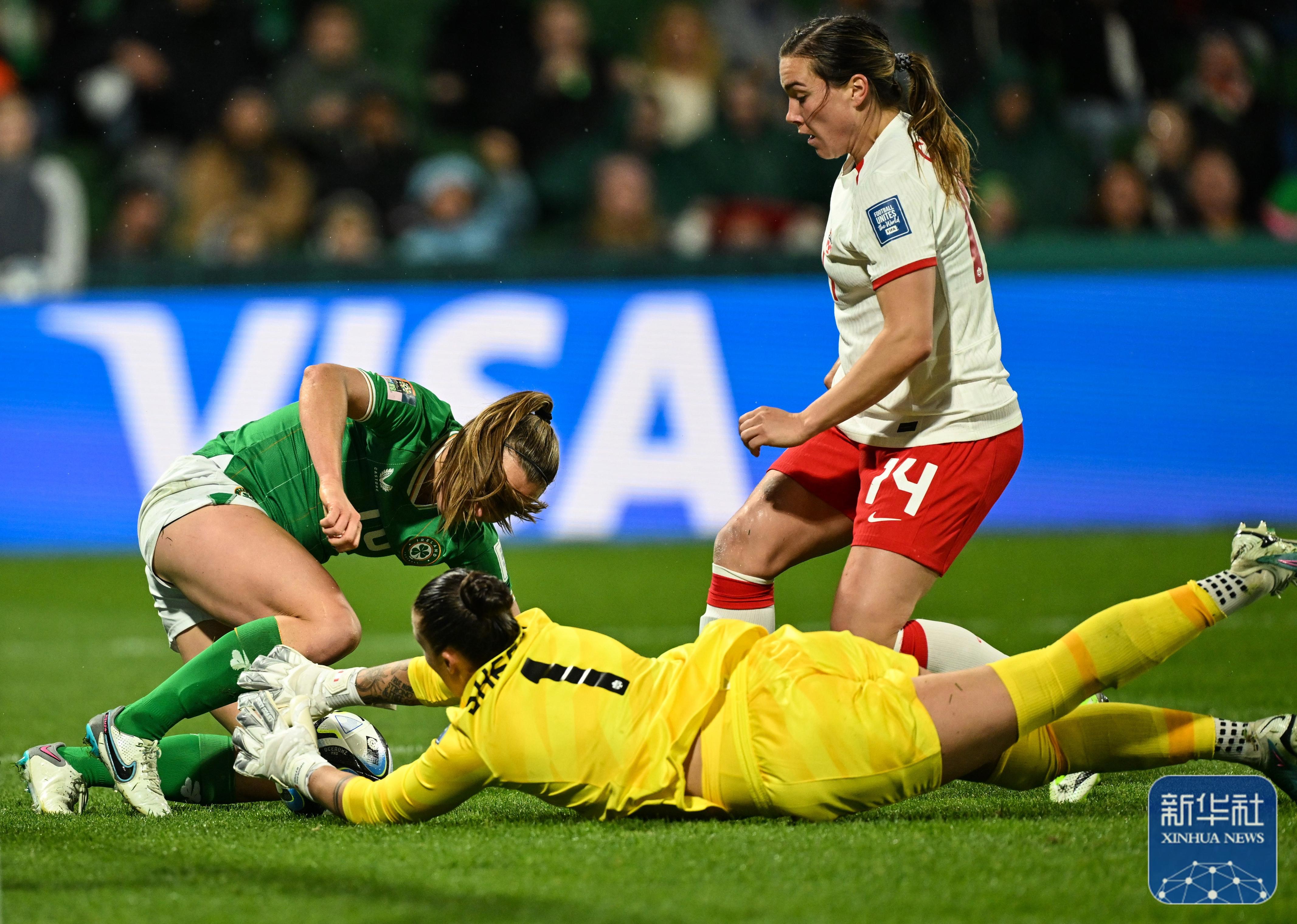 关于芬兰女足展现团结力量，造出奇迹的信息